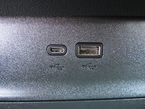 Certified 2026 Chevrolet Equinox LT AWD/4WD image 8