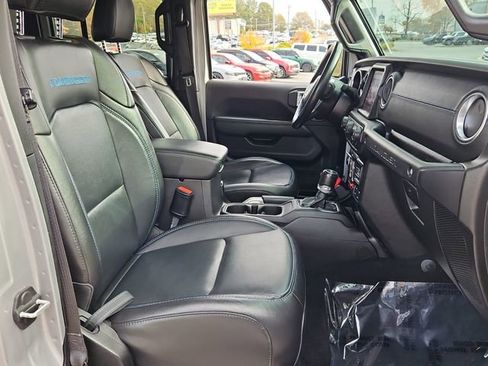 Used 2021 Jeep Wrangler Unlimited Rubicon 4xe w/ Cold Weather Group image 19