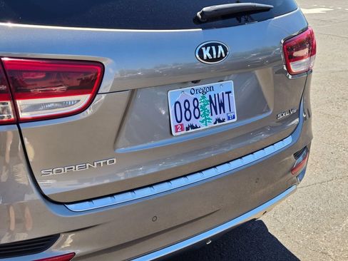 Used 2016 Kia Sorento SX AWD/4WD image 14
