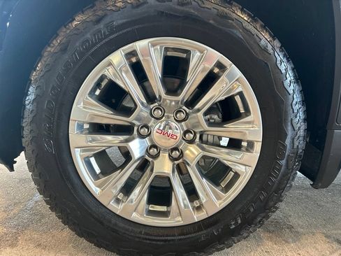 Used 2023 GMC Sierra 1500 Denali AWD/4WD image 28