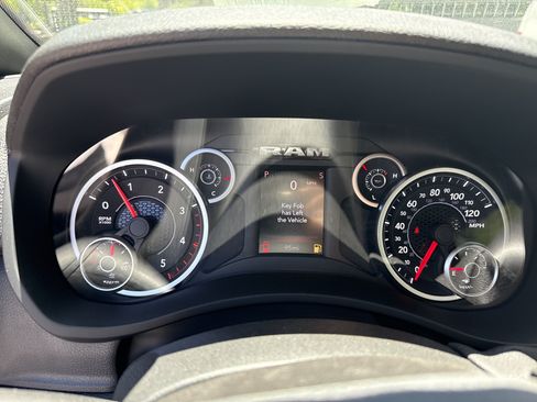 New 2026 RAM 3500 Tradesman AWD/4WD image 32