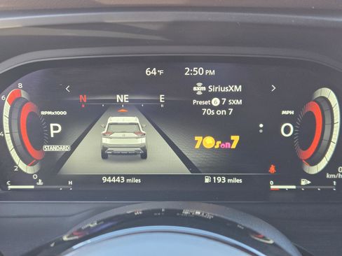 Used 2022 Nissan Rogue Platinum w/ Head-Up Display Package image 13