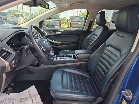 Certified 2022 Ford Edge SEL w/ Sport Appearance Package AWD/4WD image 2