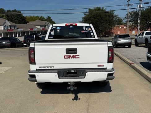 Used 2016 GMC Sierra 1500 SLT w/ All-Terrain Package AWD/4WD image 7