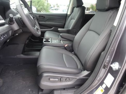 New 2026 Honda Odyssey EX-L image 7