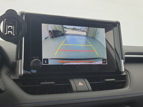 Used 2025 Toyota RAV4 SE AWD/4WD image 28