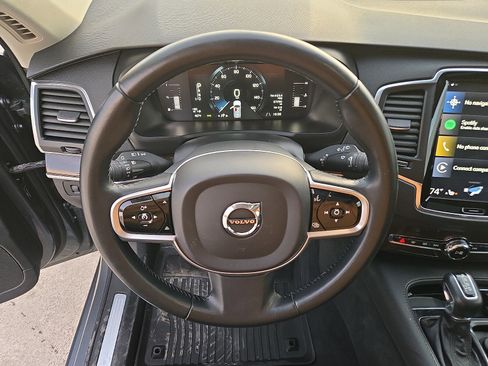 Used 2019 Volvo XC90 T5 Momentum image 20