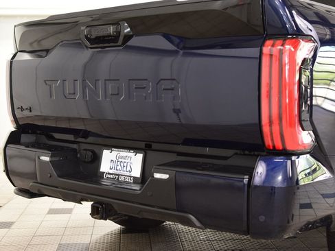 Used 2024 Toyota Tundra Platinum AWD/4WD image 17