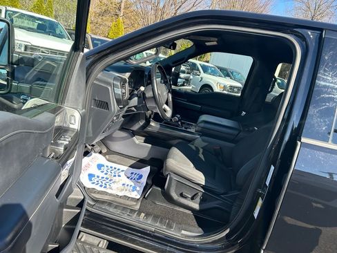 Certified 2022 Ford F150 XLT w/ Equipment Group 302A High image 17