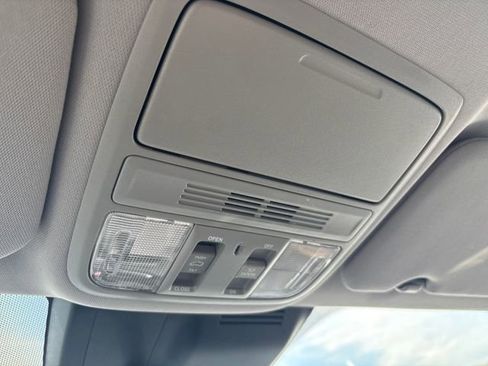 Used 2022 Honda CR-V EX image 27