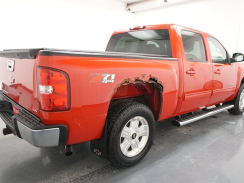 Used 2011 Chevrolet Silverado 1500 LTZ w/ Suspension Package, Off-Road AWD/4WD image 9