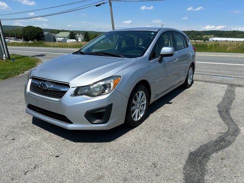 Used 2014 Subaru Impreza 2.0i Premium w/ All-Weather Package w/CVT AWD/4WD image 5