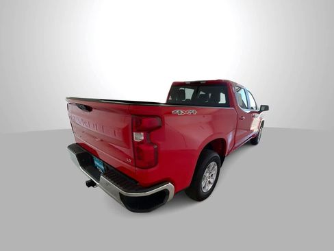 Used 2025 Chevrolet Silverado 1500 LT image 8