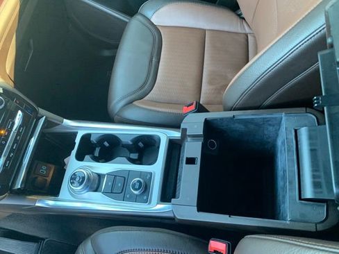 Certified 2024 Ford Explorer King Ranch w/ Technology Package AWD/4WD image 35