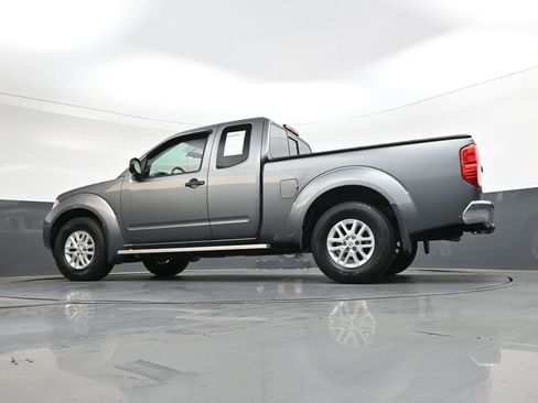 Used 2018 Nissan Frontier SV RWD image 32