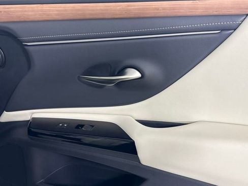 New 2025 Lexus ES 350 w/ Premium Package image 26