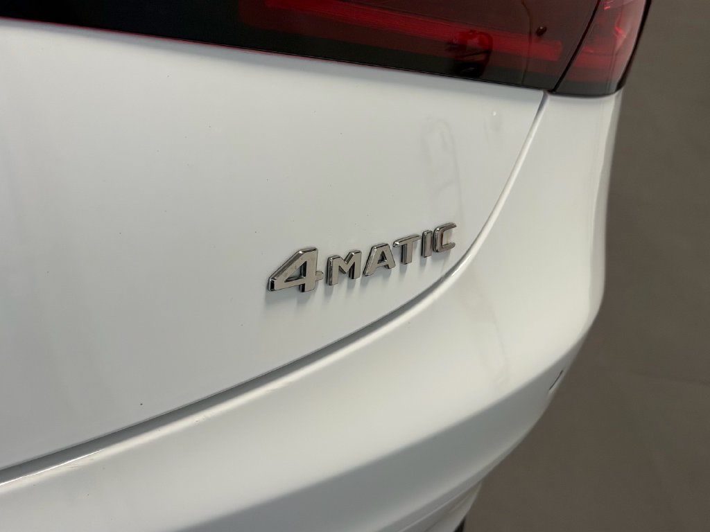 Used 2024 Mercedes-Benz CLE 300 4MATIC Cabriolet image 17