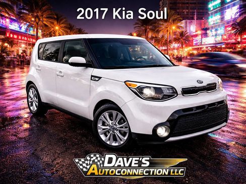 Used 2017 Kia Soul Base 4dr Crossover 6M image 1