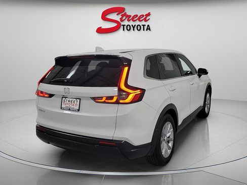 Used 2024 Honda CR-V EX image 4