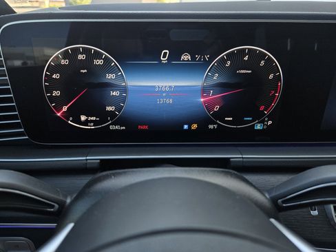 Used 2024 Mercedes-Benz GLS 450 4MATIC image 24