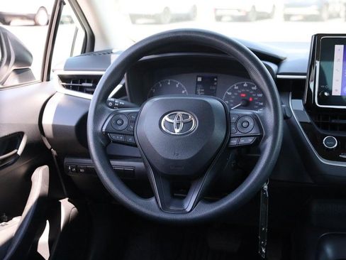 Certified 2025 Toyota Corolla LE FWD image 21