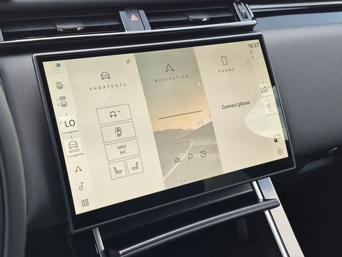 New 2026 Land Rover Range Rover Velar Belgravia AWD/4WD image 27