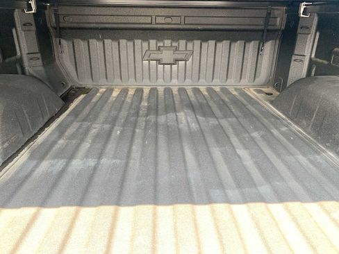 Certified 2022 Chevrolet Silverado 1500 RST AWD/4WD image 24