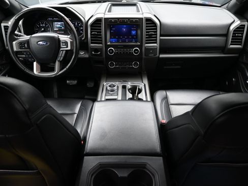 Used 2021 Ford Expedition XLT RWD image 14