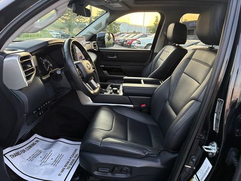 Used 2022 Toyota Tundra Limited AWD/4WD image 23