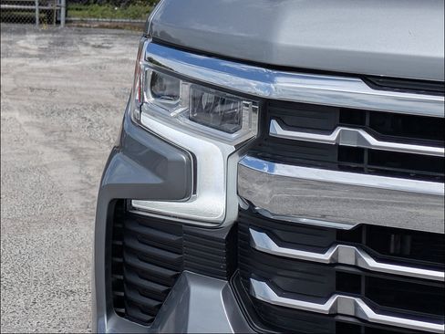 Certified 2023 Chevrolet Silverado 1500 LTZ AWD/4WD image 10