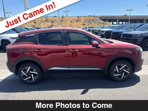 Used 2025 Nissan Kicks SV FWD image 7
