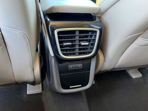 Used 2022 Lincoln Nautilus Reserve w/ Monochromatic Package image 31