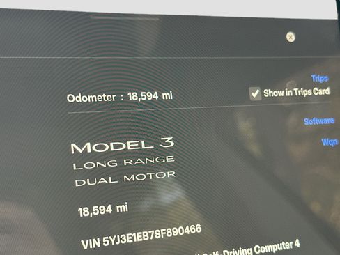 Used 2025 Tesla Model 3 Long Range image 11