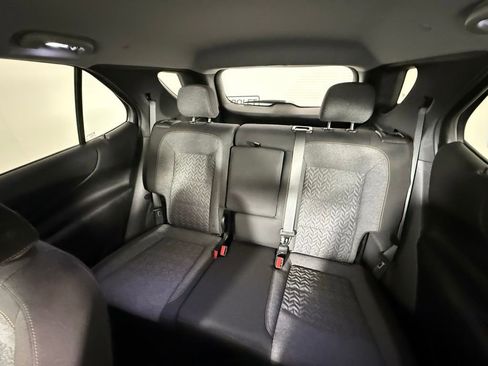 Used 2023 Chevrolet Equinox LT AWD/4WD image 32