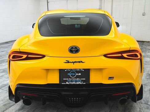 Used 2023 Toyota Supra Premium w/ Driver Assist Package RWD image 5