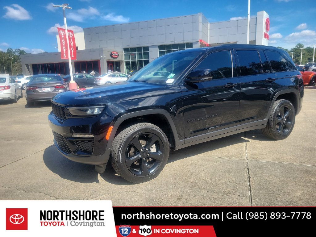 Used 2025 Jeep Grand Cherokee Limited w/ Black Appearance Package RWD 360° Tour