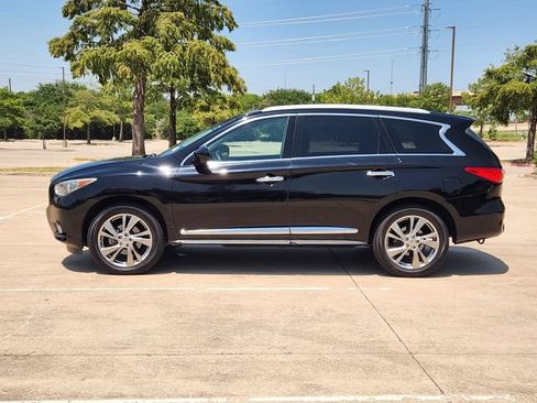Used 2013 INFINITI JX35 FWD w/ Premium Pkg image 4