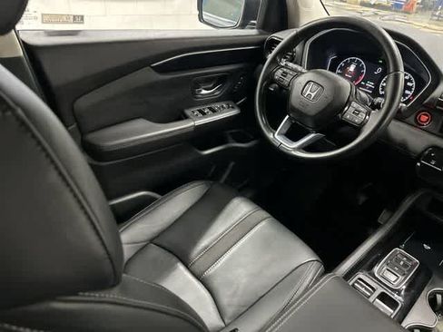 Used 2024 Honda Pilot EX-L image 12