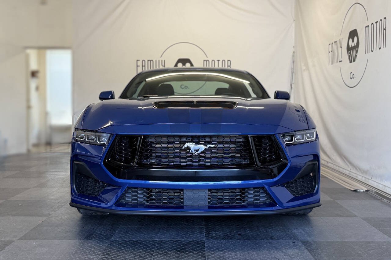 Used 2024 Ford Mustang GT RWD image 6