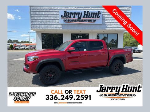 Used 2021 Toyota Tacoma TRD Off-Road w/ Technology Package AWD/4WD image 1