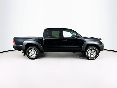 Used 2013 Toyota Tacoma PreRunner image 10