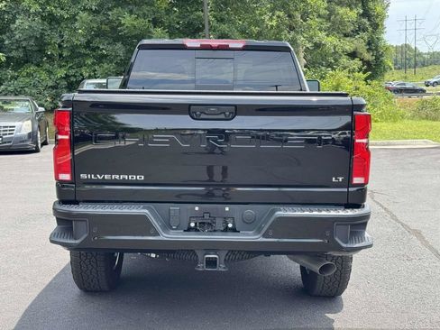 Used 2026 Chevrolet Silverado 2500 LT w/ Z71 Chrome Sport Edition AWD/4WD image 23