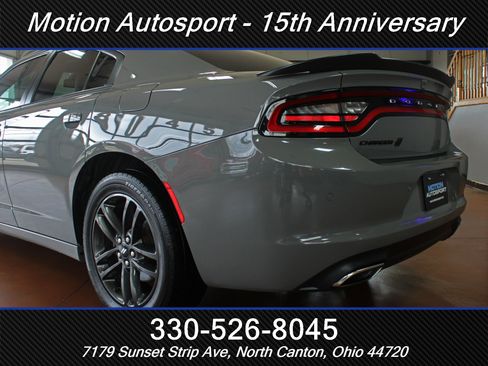 Used 2019 Dodge Charger SXT w/ Plus Group image 8