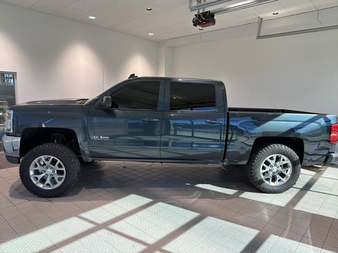 Used 2017 Chevrolet Silverado 1500 LT w/ Texas Edition image 2