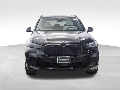 New 2026 BMW X5 xDrive40i w/ M Sport Package AWD/4WD image 8