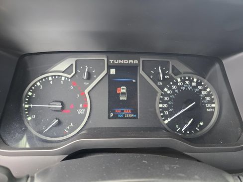 Used 2024 Toyota Tundra SR5 w/ SR5 Convenience Package AWD/4WD image 18