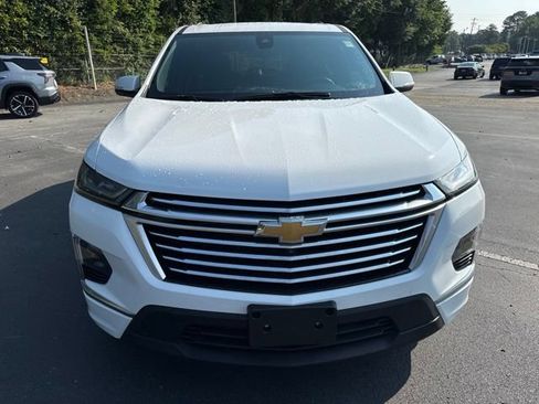 Used 2023 Chevrolet Traverse Premier AWD/4WD image 8