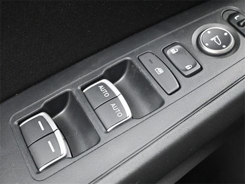 Used 2023 Honda Civic Sport image 26