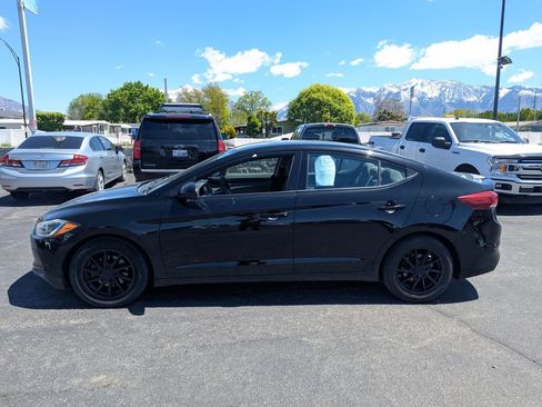 Used 2018 Hyundai Elantra SEL FWD image 8
