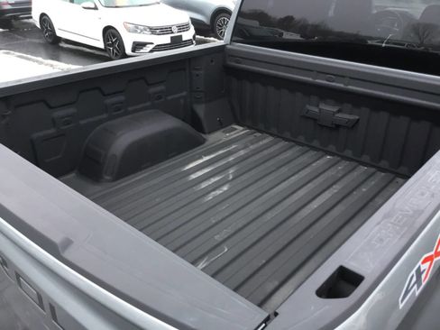 Used 2024 Chevrolet Silverado 1500 RST w/ Protection Package image 8